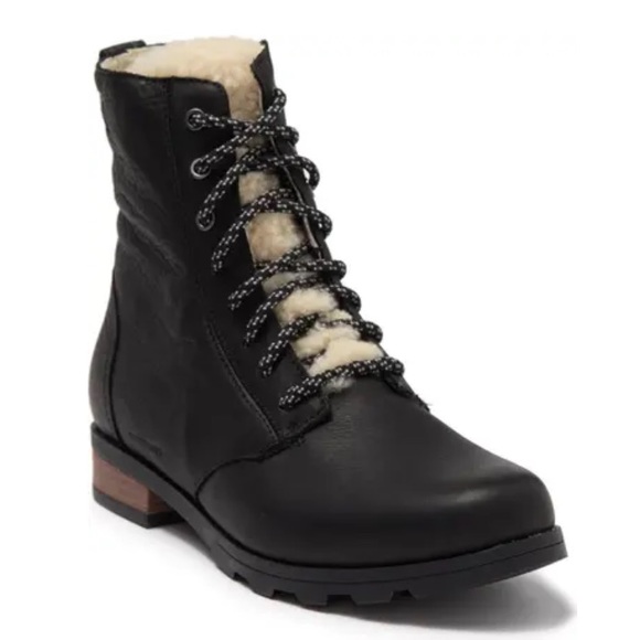 🖤NWT🖤 Sorel Emelie Short Lace Cozy Boot - Picture 2 of 12
